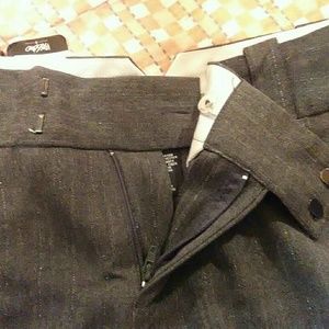 Cute cropped dress pants new with tags